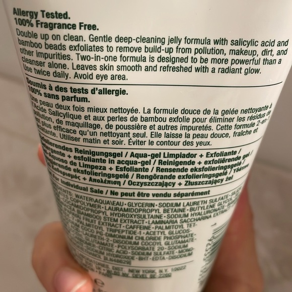 Clinique All About Clean 2-in-1 Cleansing Jelly with silver tote - Picture 3 of 5